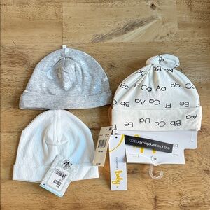 Bloomingdale's Baby Hat Set - Gray and White